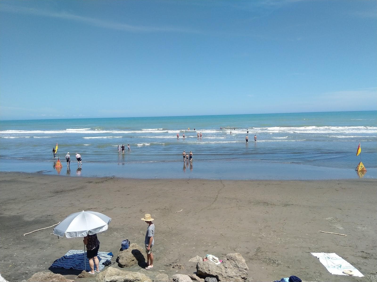 Mowhanau Beach