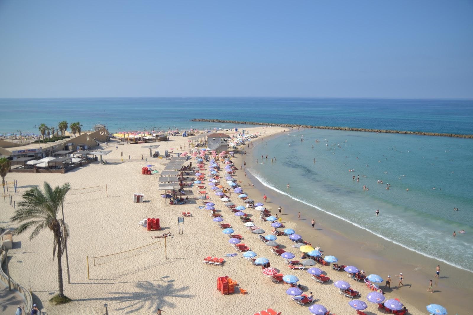 Sironit beach
