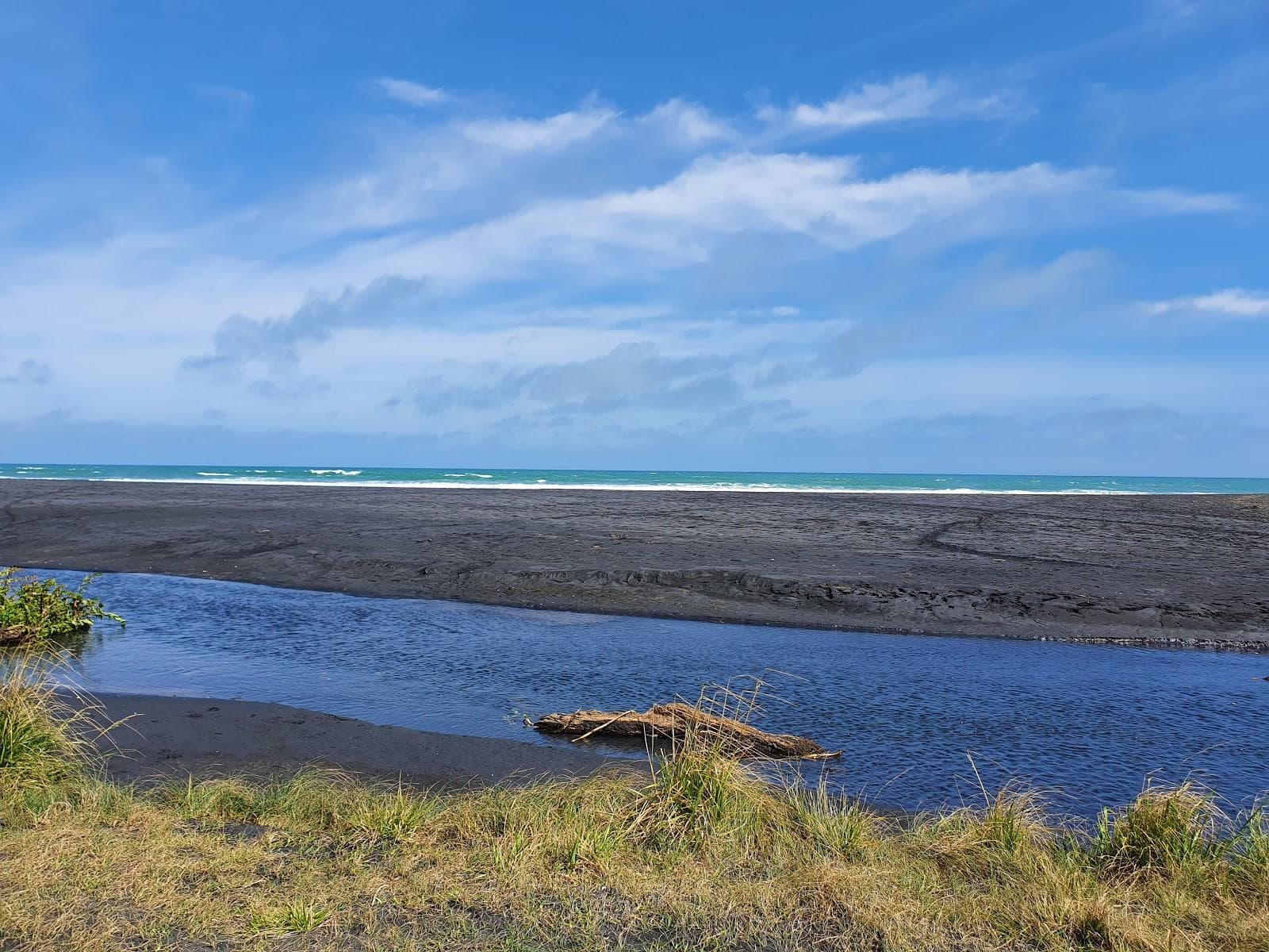 Ruapuke Beach