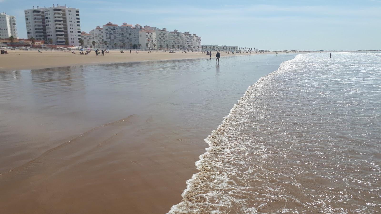 Valdelagrana Beach