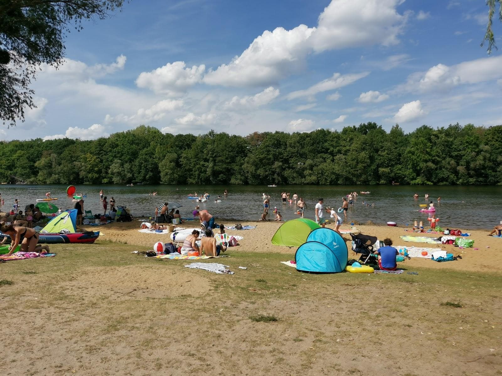 Heider Bergsee Strand