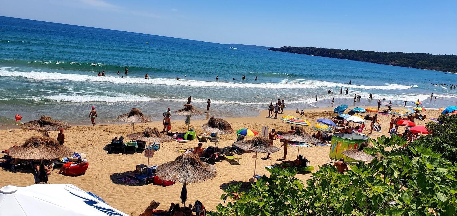 Kavatsite beach