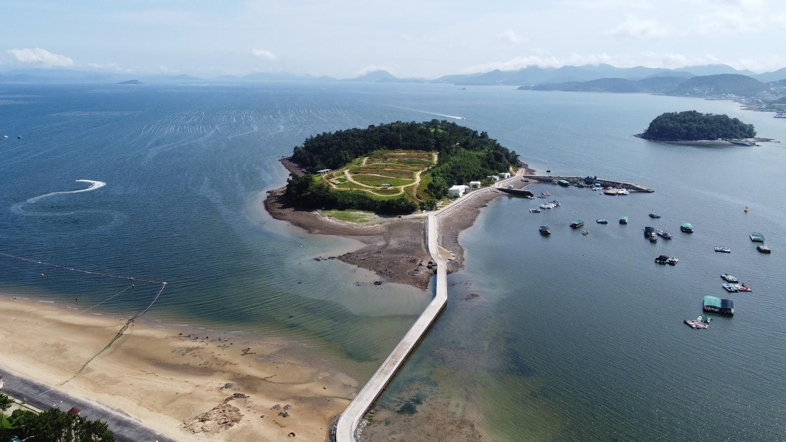 Ungcheon Beach Park