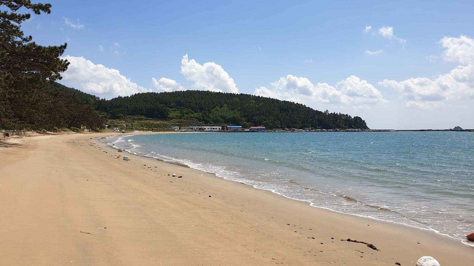 Jiri Cheongsong Beach
