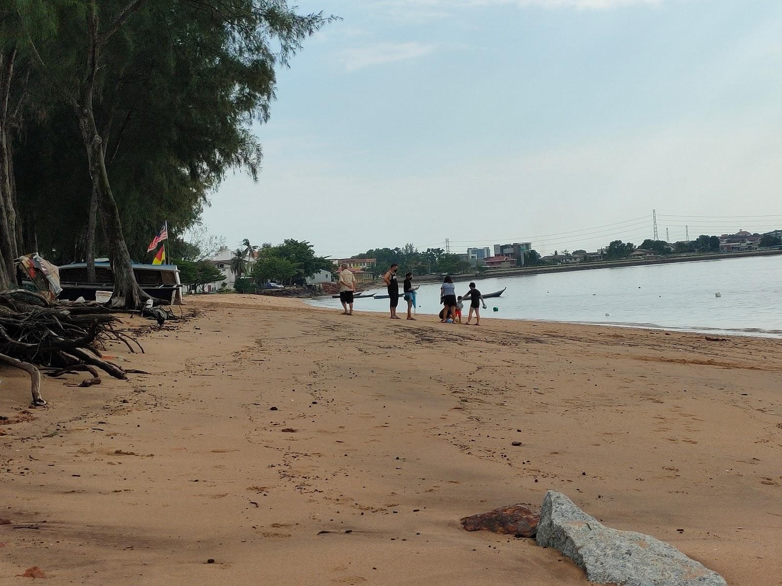 Tanjong Gemok Beach