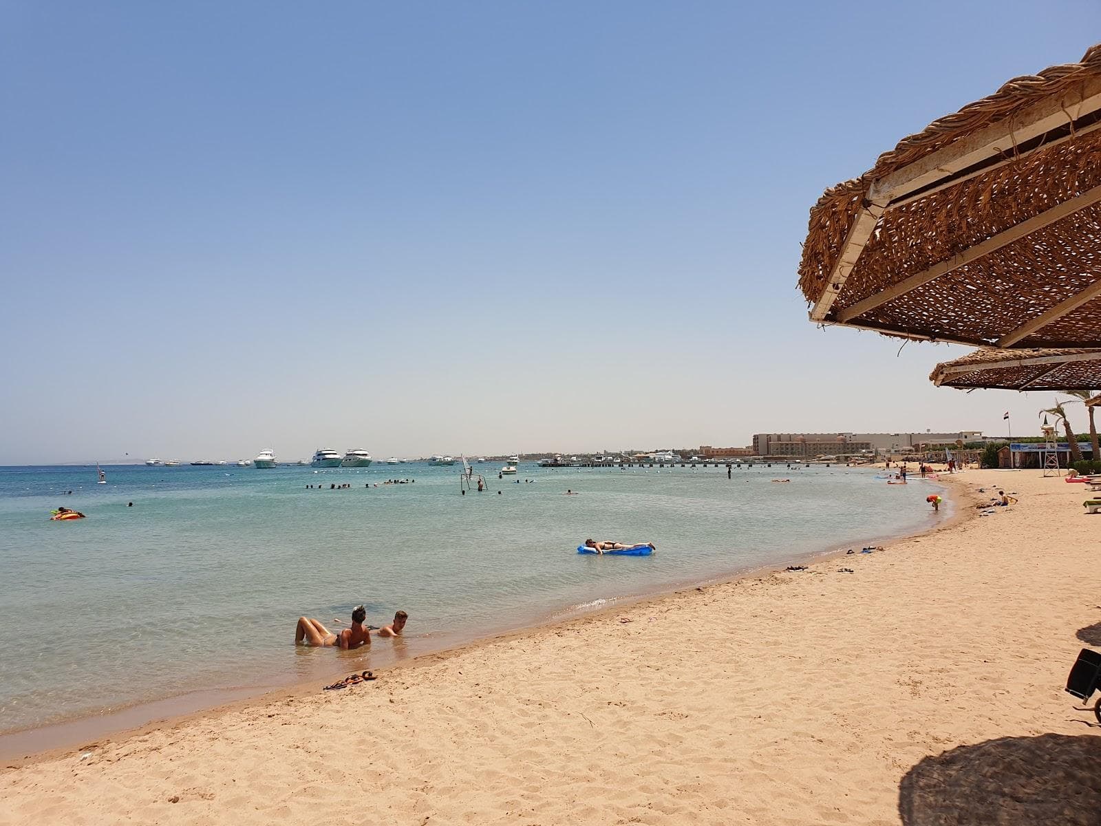 ًWhite Beach Resort