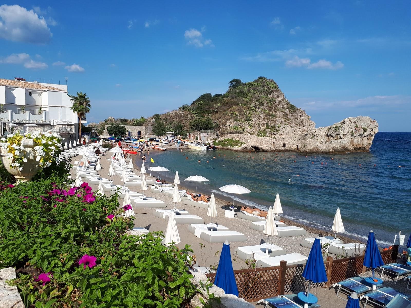 Mazzaro beach