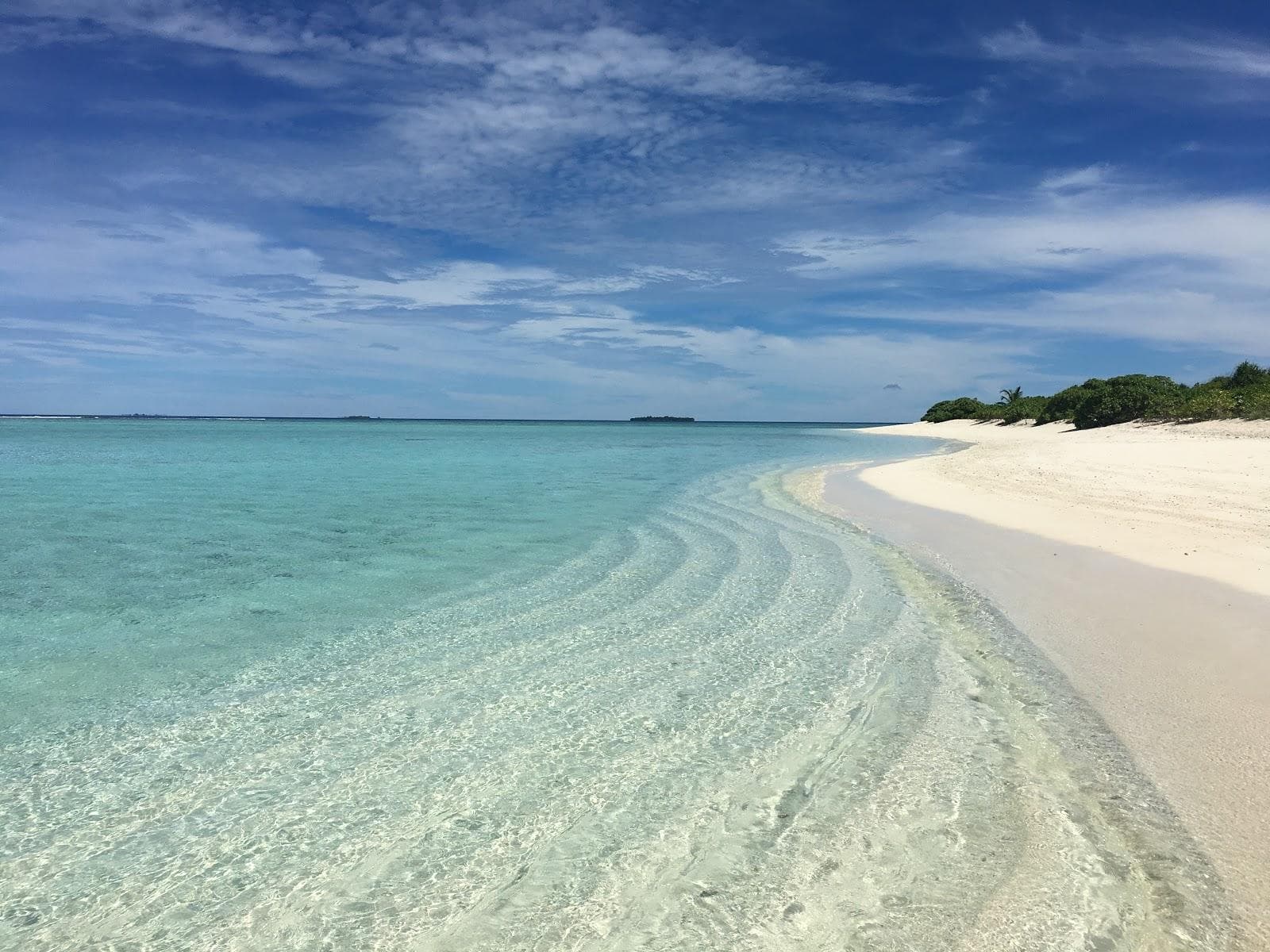 Feridhoo Beach