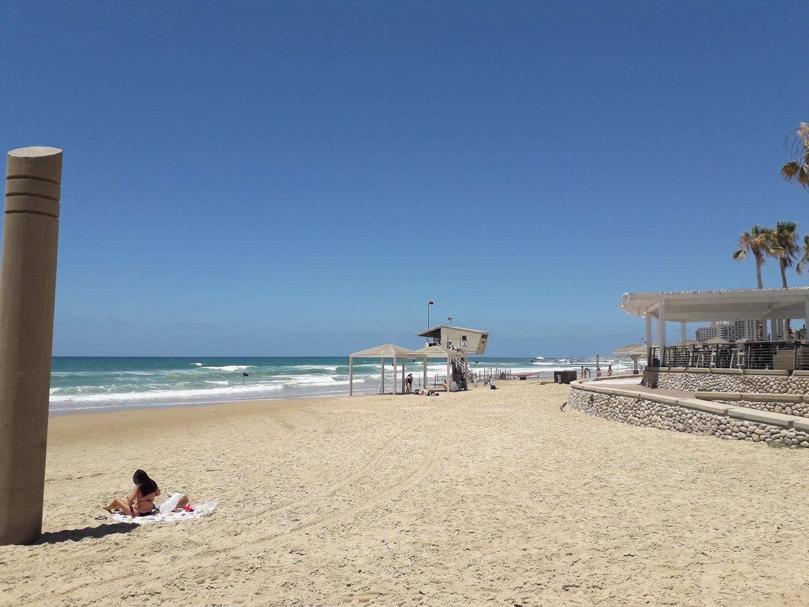 Zamir beach