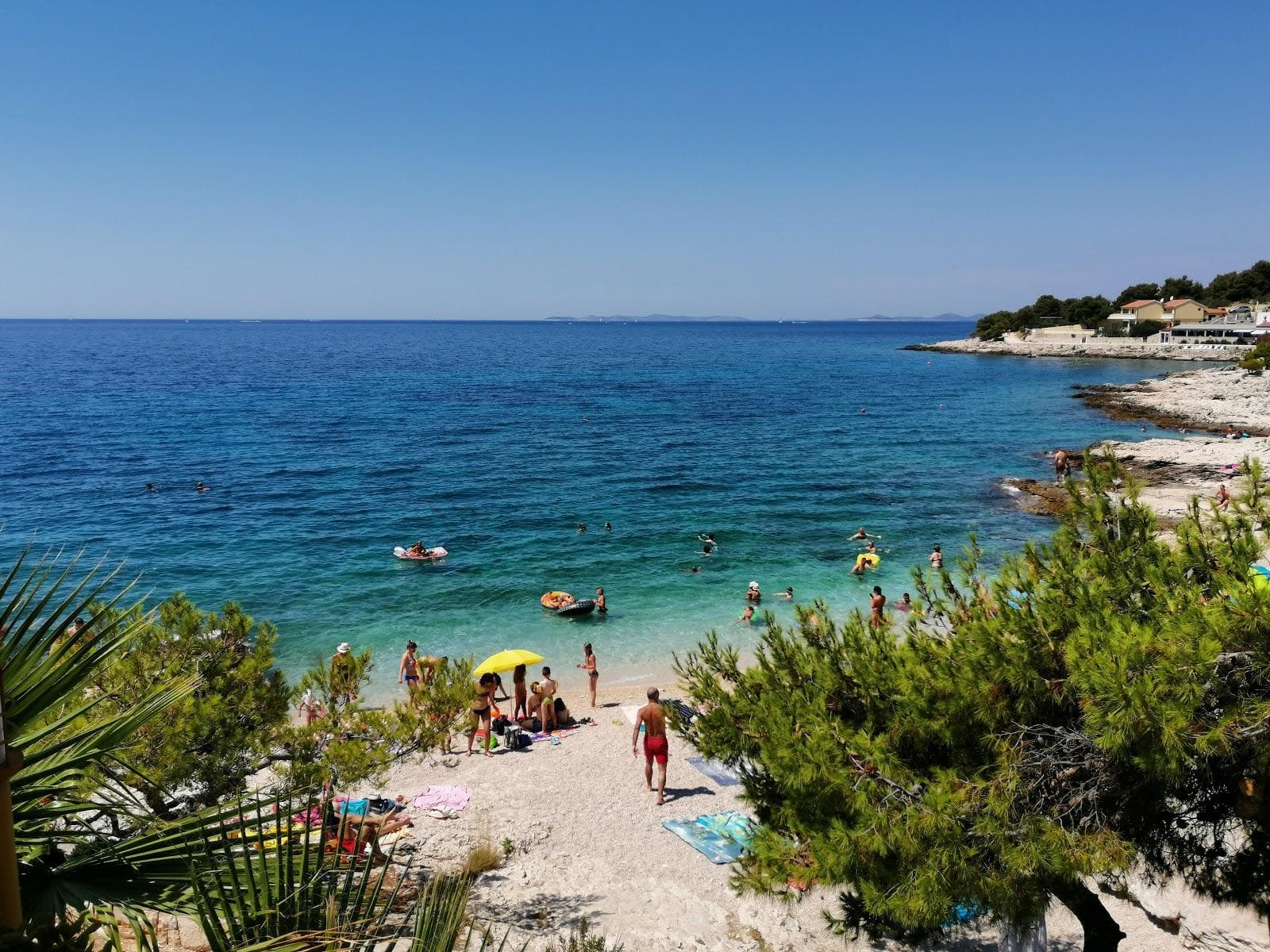 Dolac beach