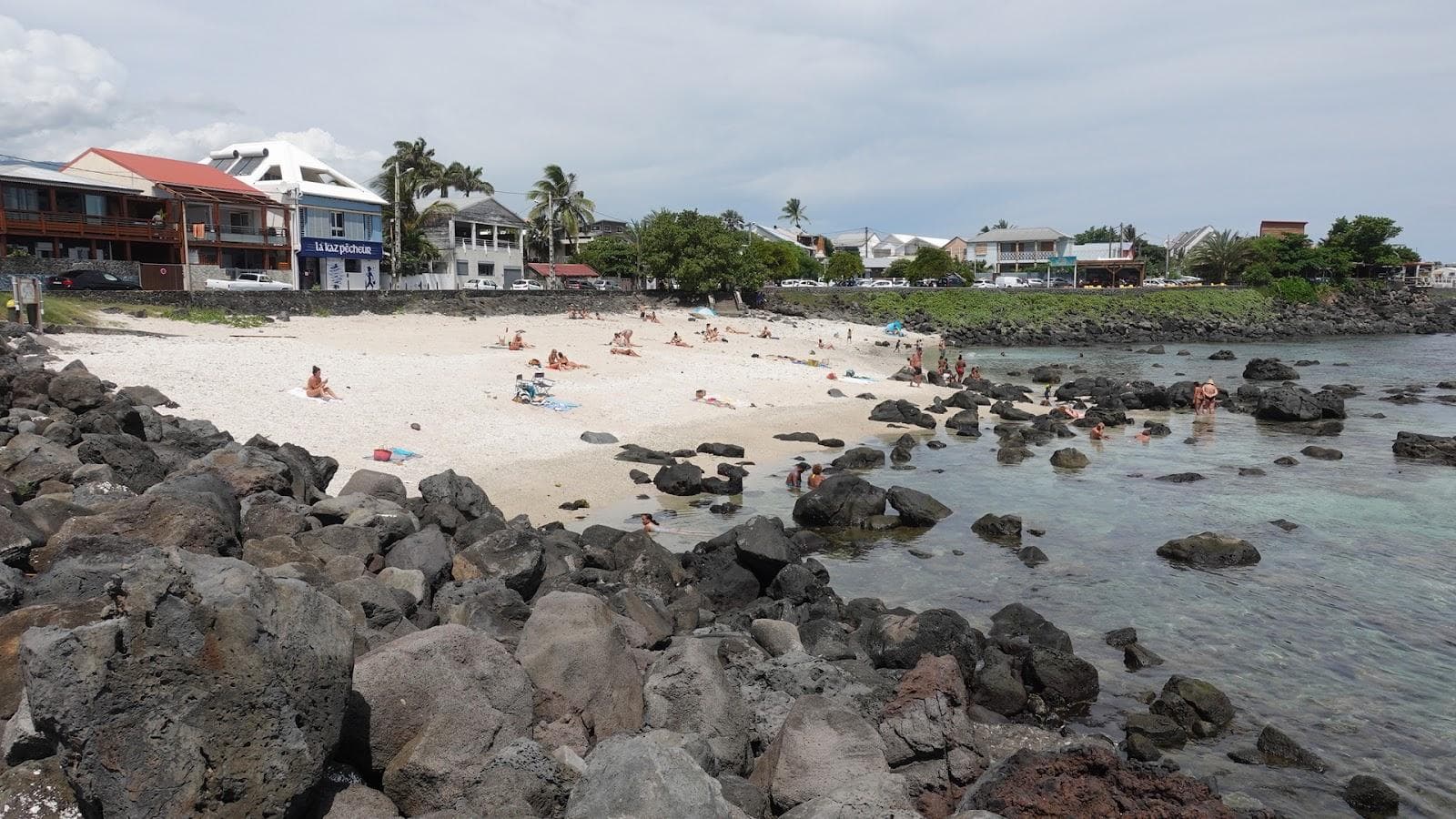 Terre Sainte beach