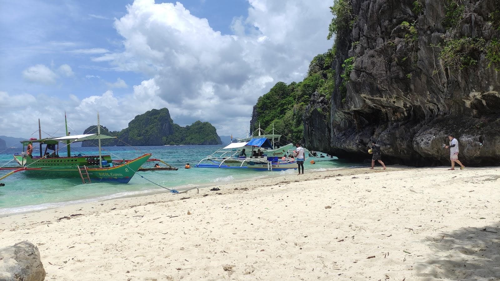 Shimizu Island Beach