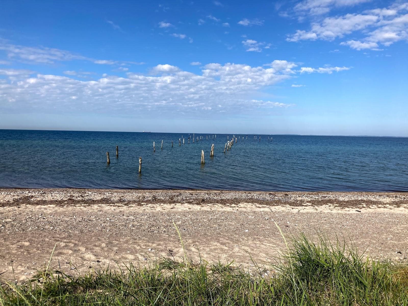 Albuen Beach