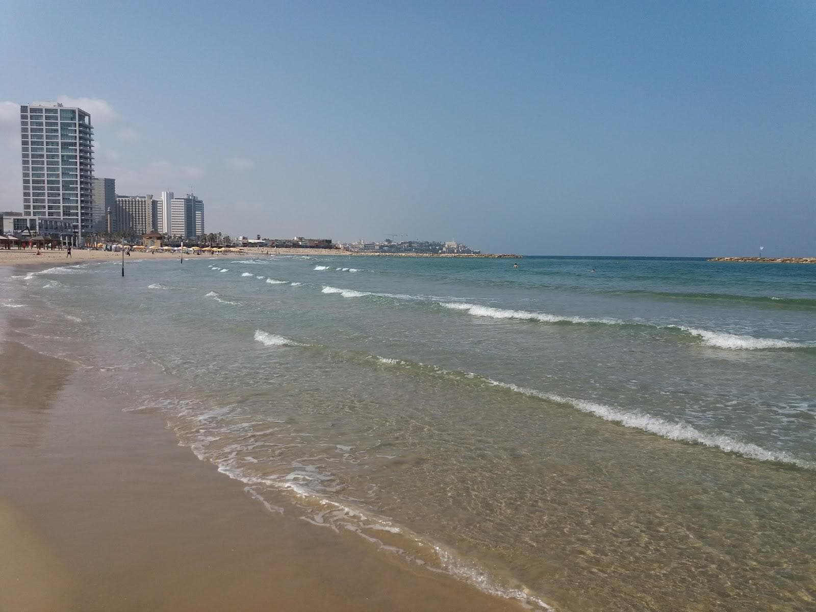 Charles Clore beach