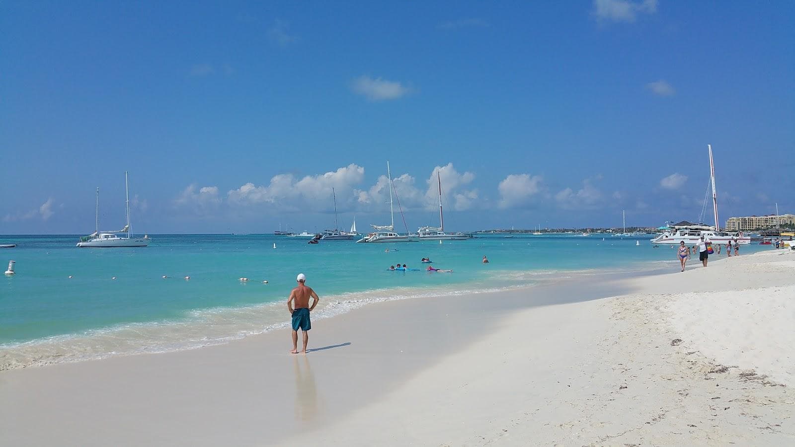 Hilton Aruba beach