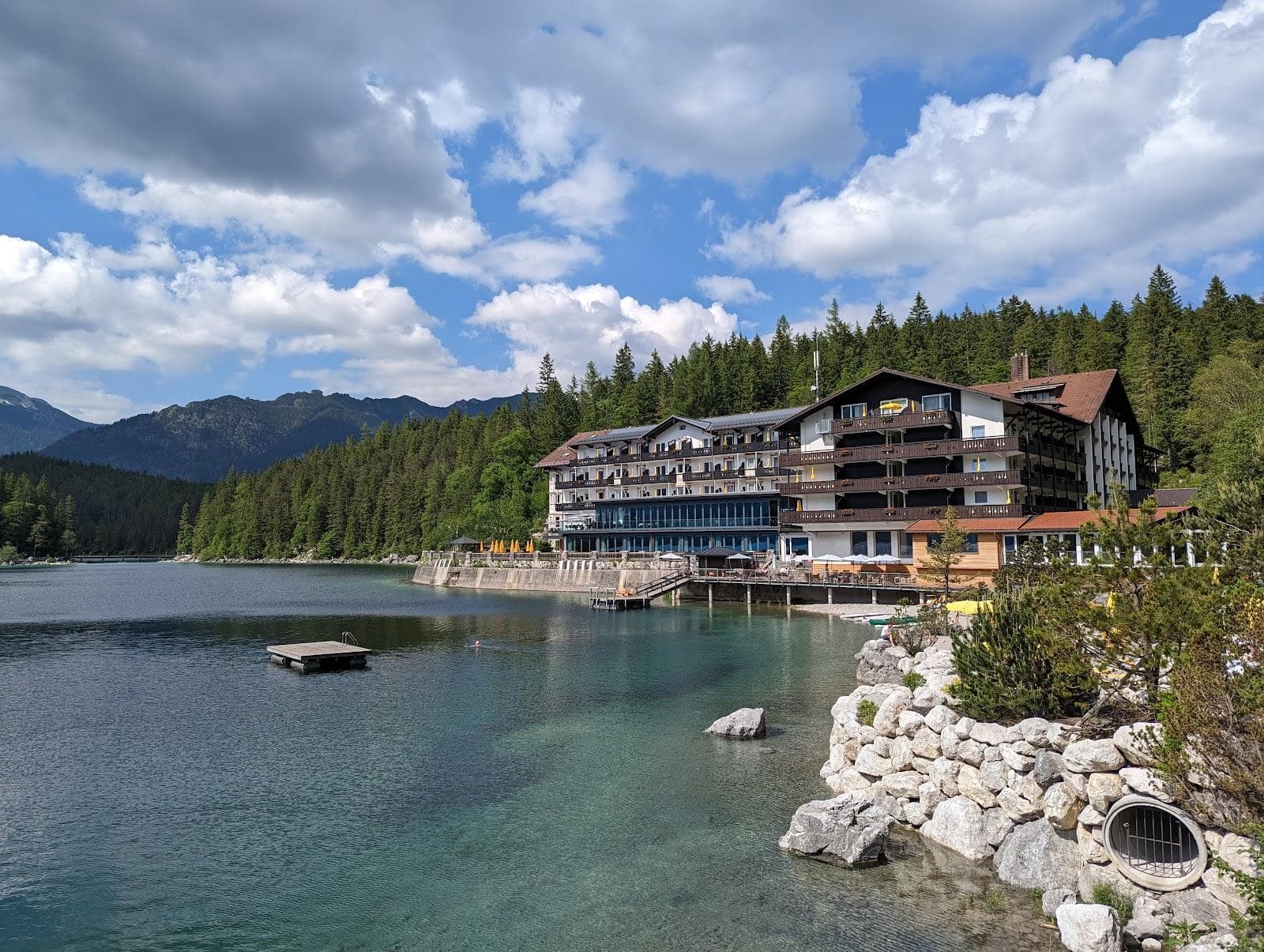 Eibsee Beach