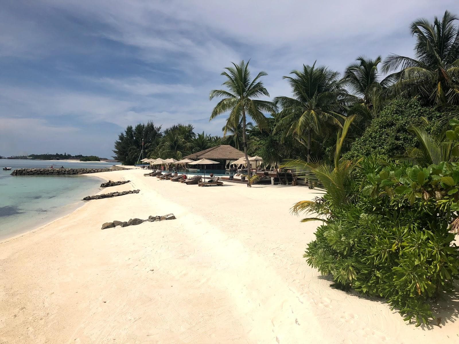 Falhumaafushi Resort Beach