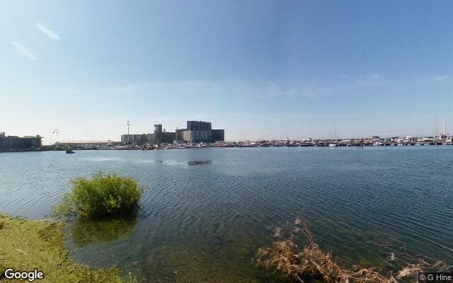 Gravelly Bay - Sugarloaf