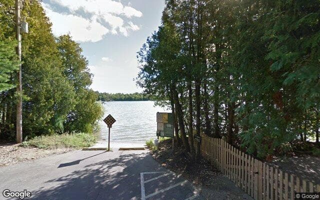 Kangaroo Lake