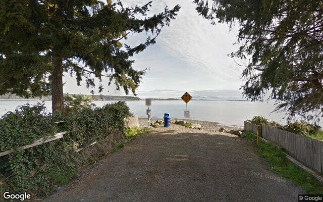 Lantzville Beach- Benwaldun
