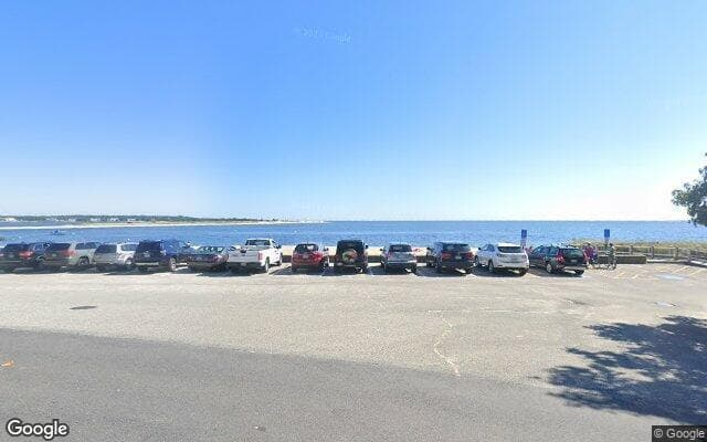 Loops Beach