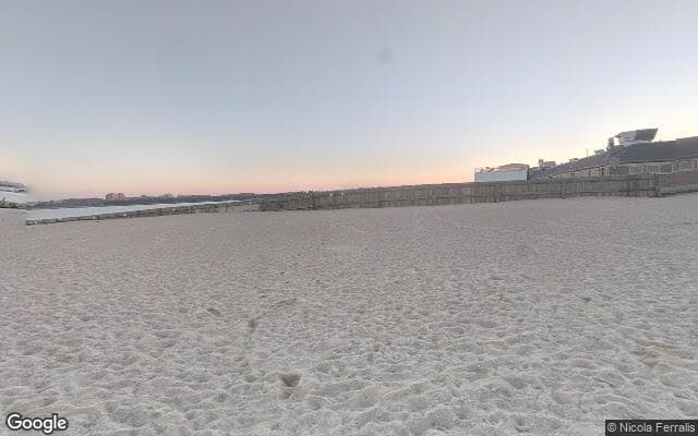 M Street Beach (@M Street)