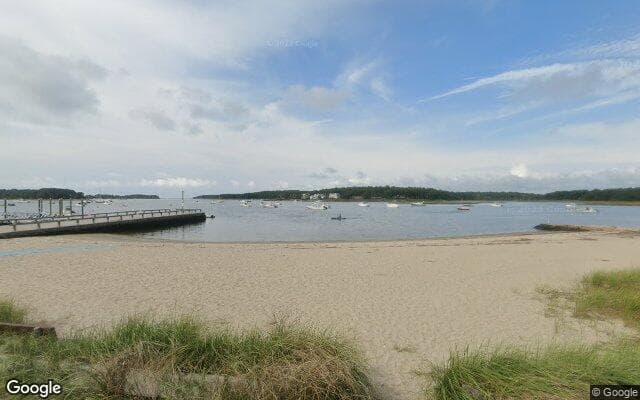 Barlows Landing Beach