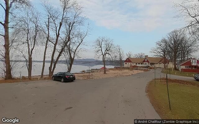 Plage du Hudson Yacht Club Beach