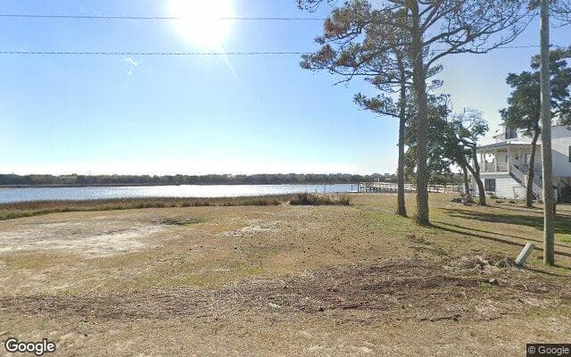 Sunset Drive Beach - Sunset Harbor (S40A)