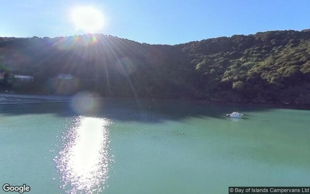 Tikao Bay