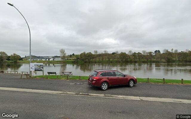 Waikato River - Mercer Bridge