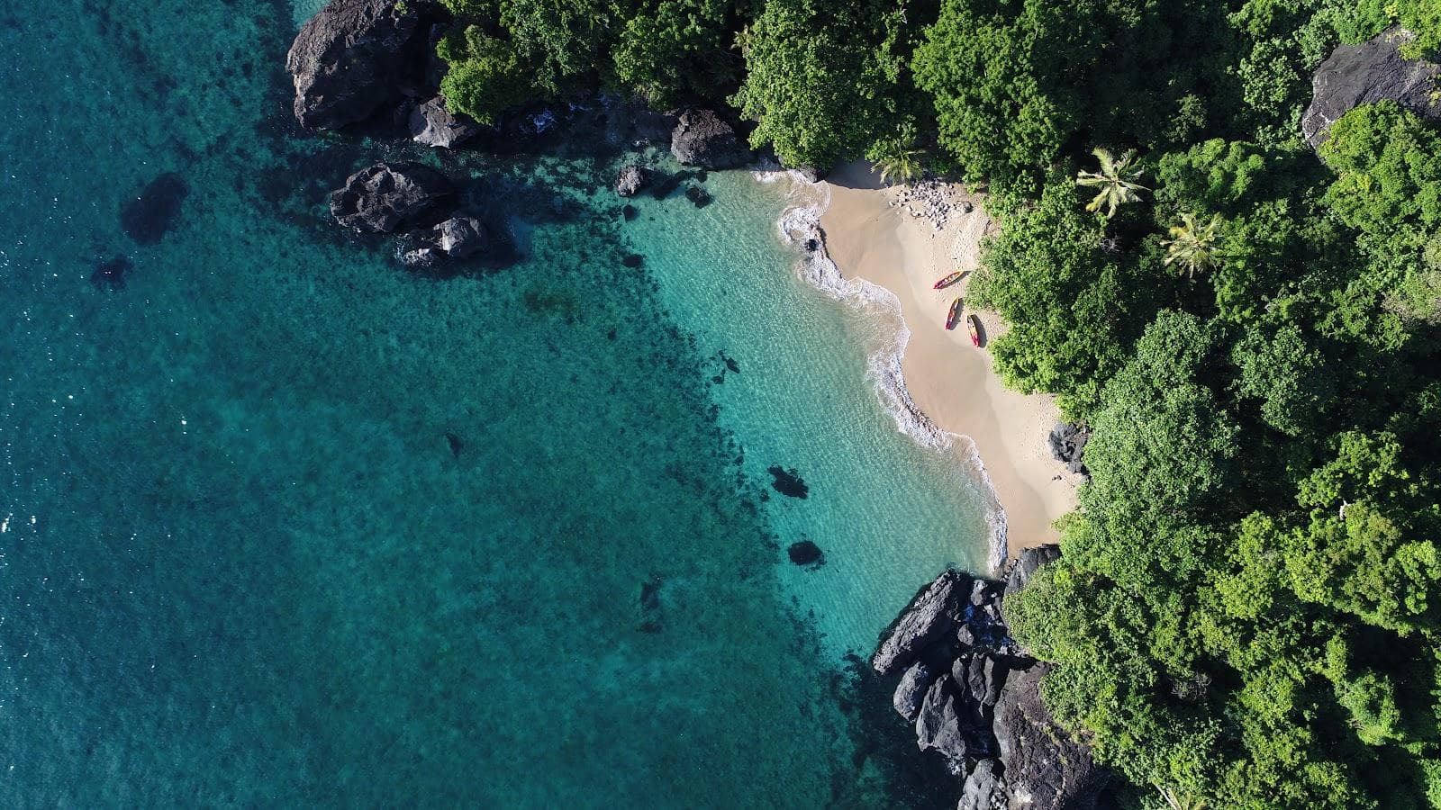 Mtsimbatsou Beach
