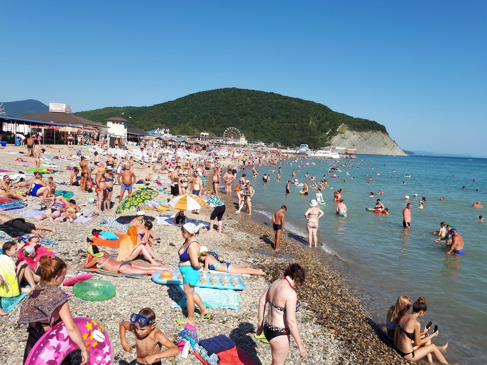 Arkhipo-Osipovka beach