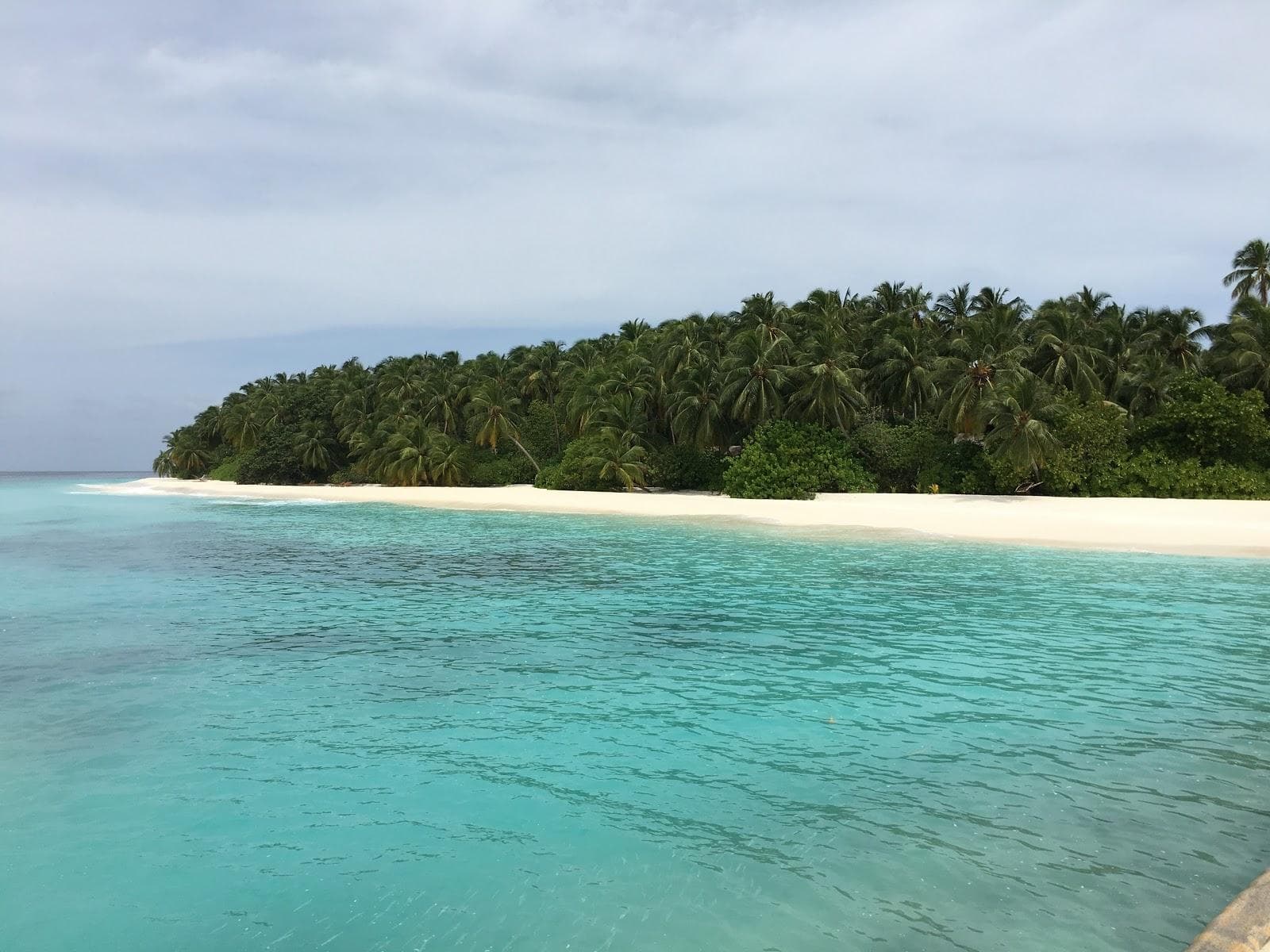 AaaVeee Resort Beach