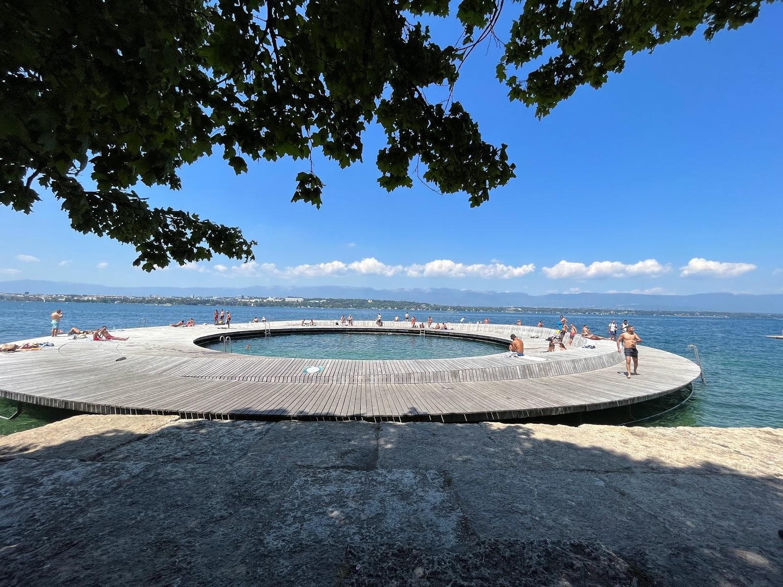 Pontons du quai de Cologny