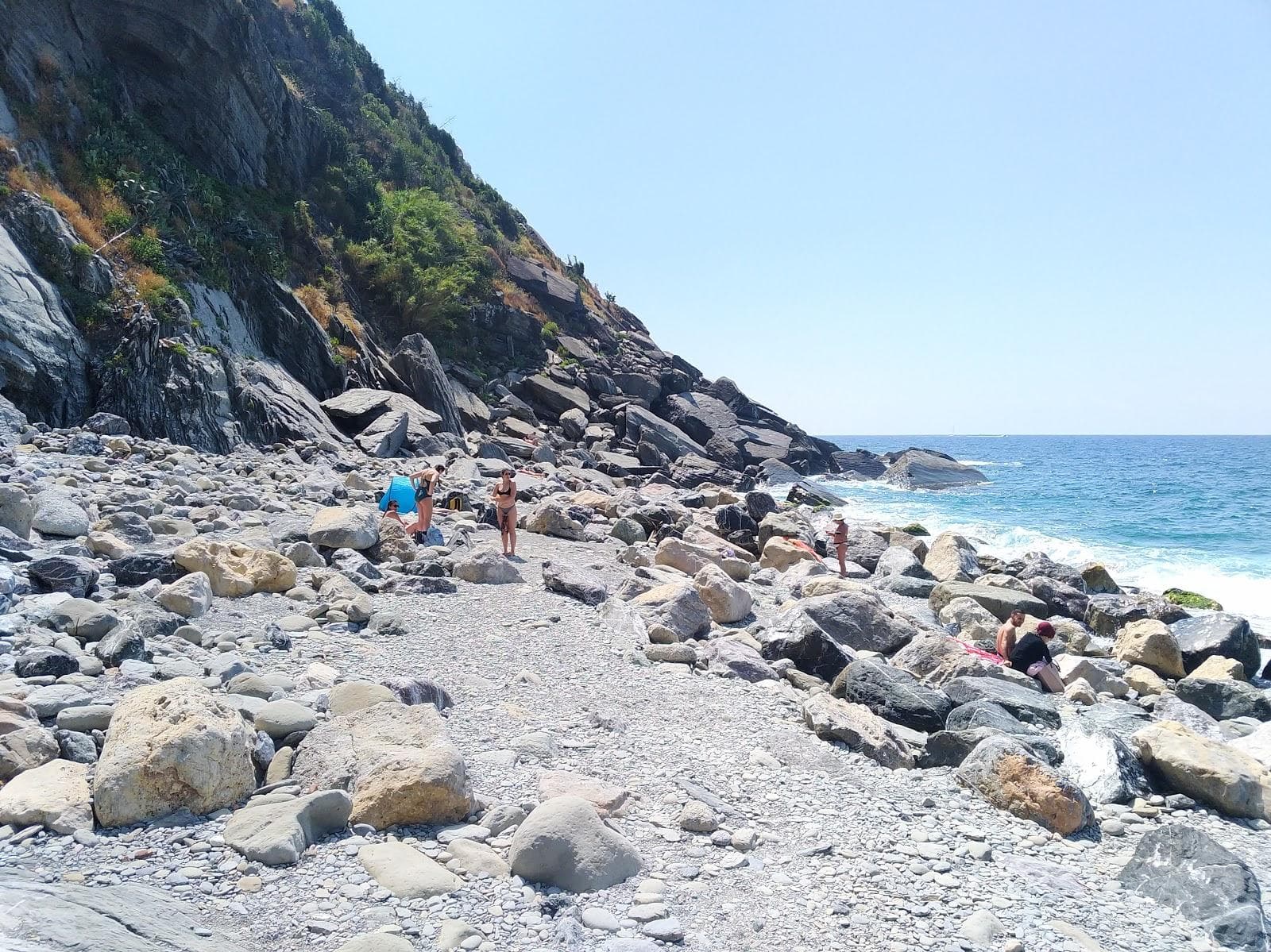 Vernazza Beach