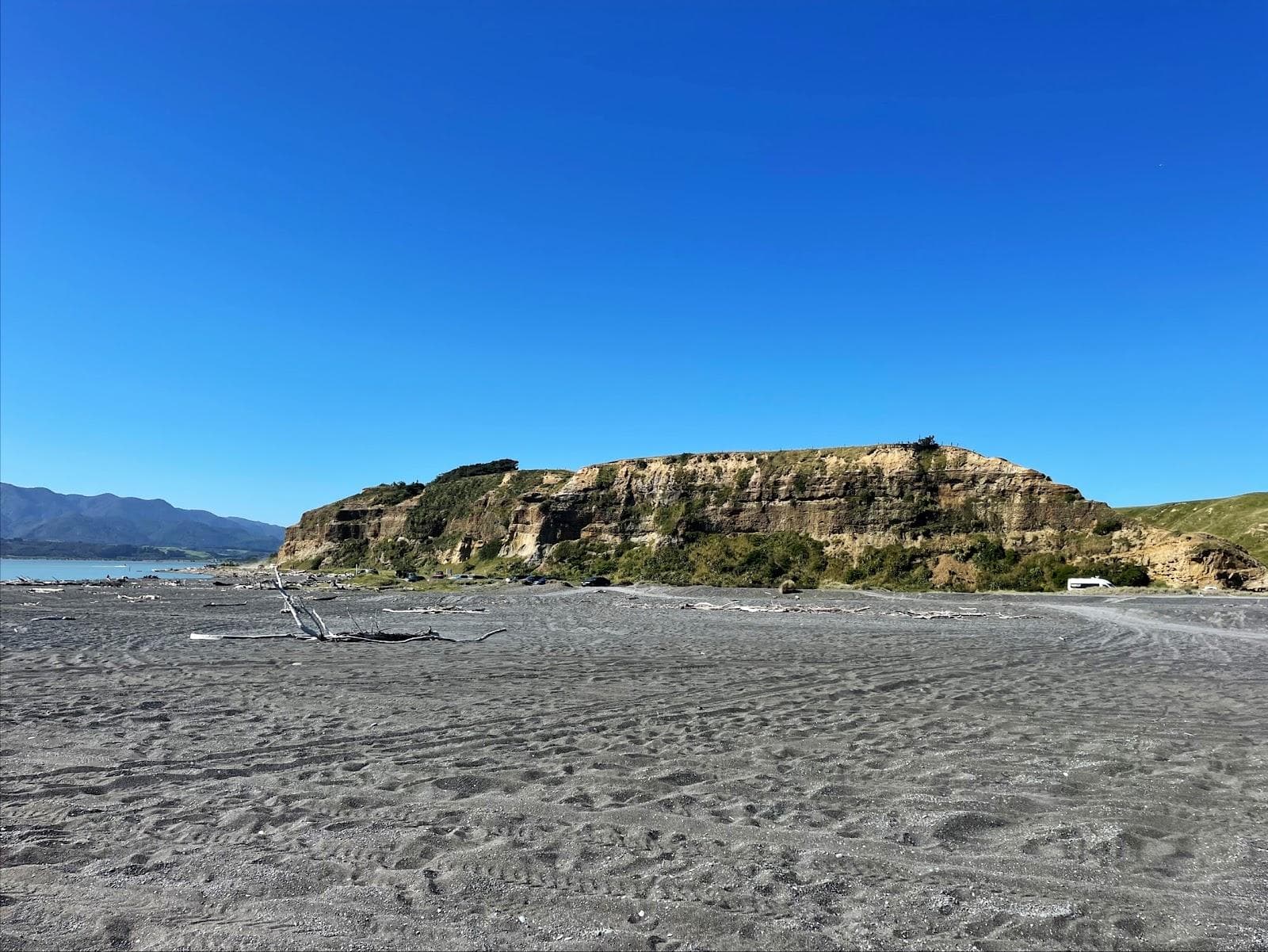 Lake Ferry Beach