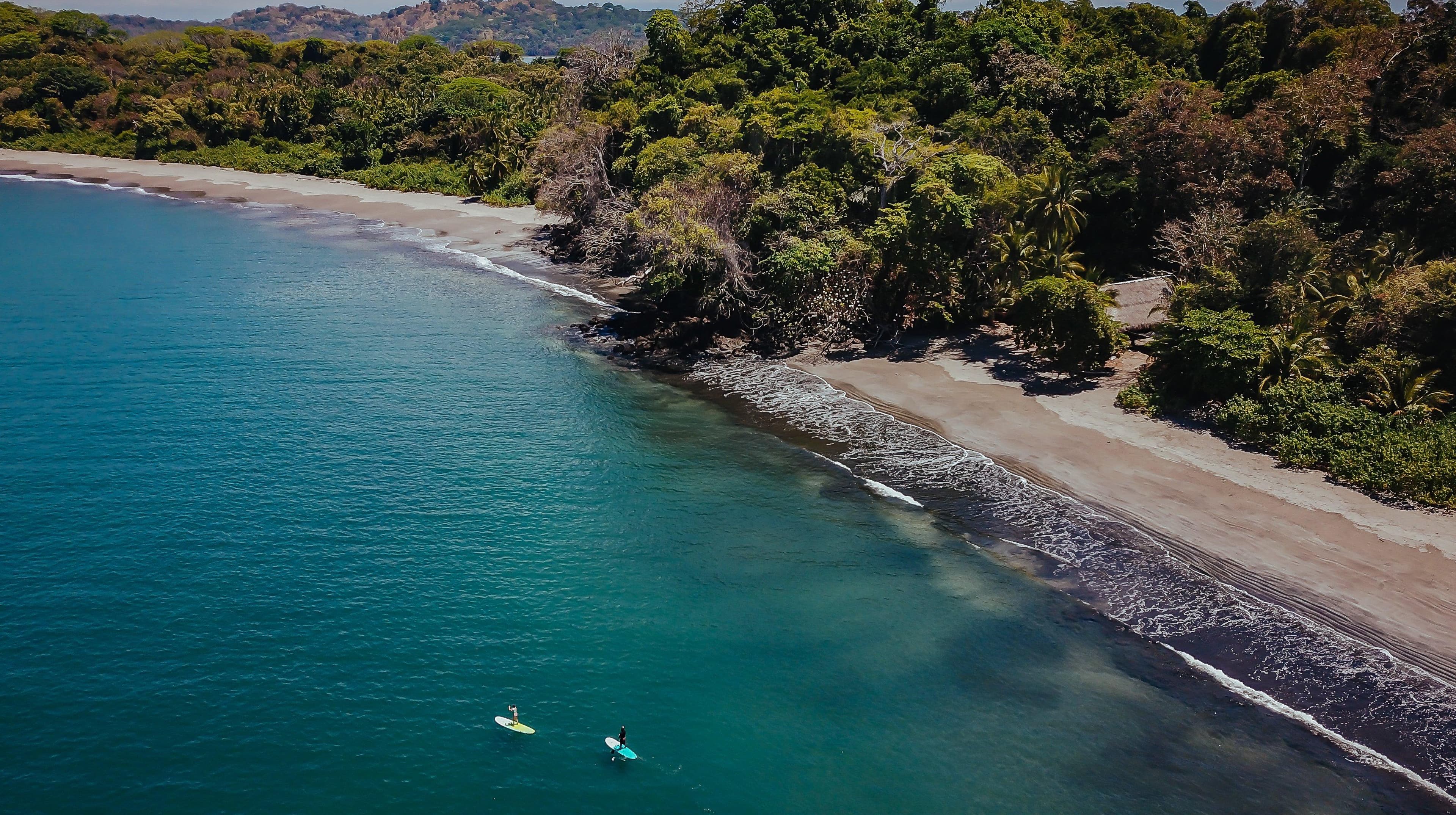 Isla Palenque beach