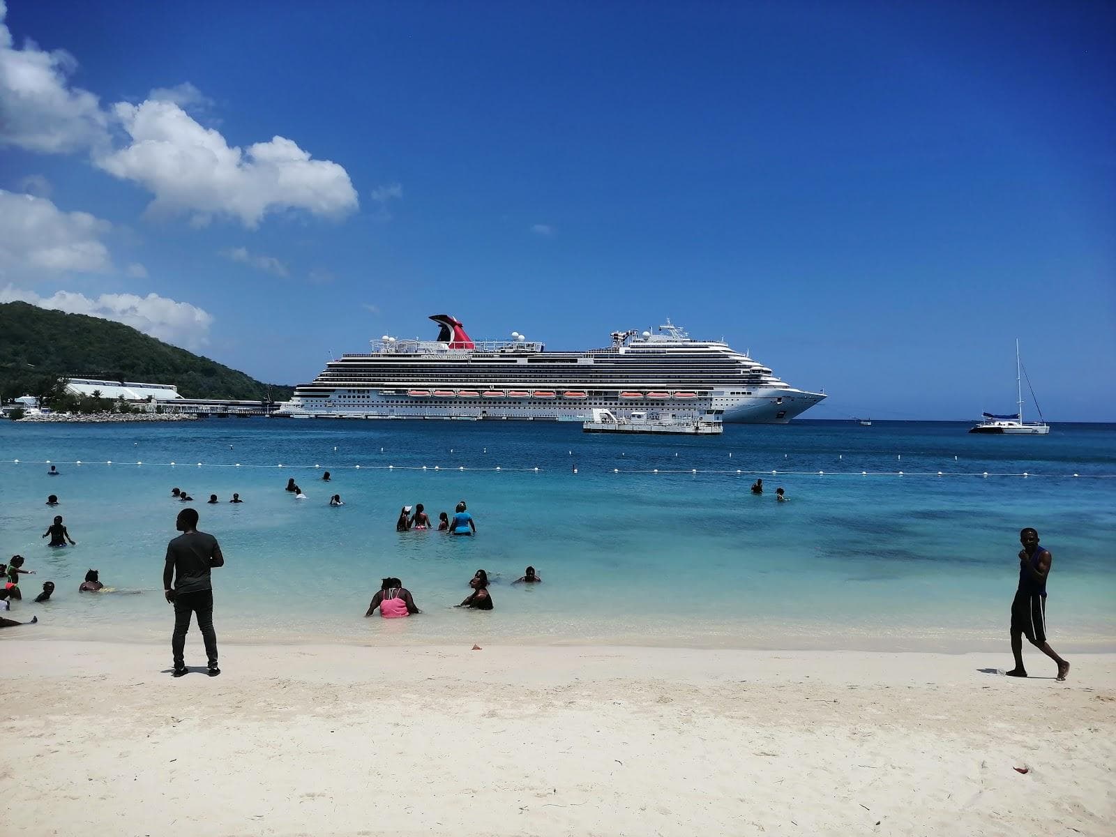Ocho Rios Bay Beach