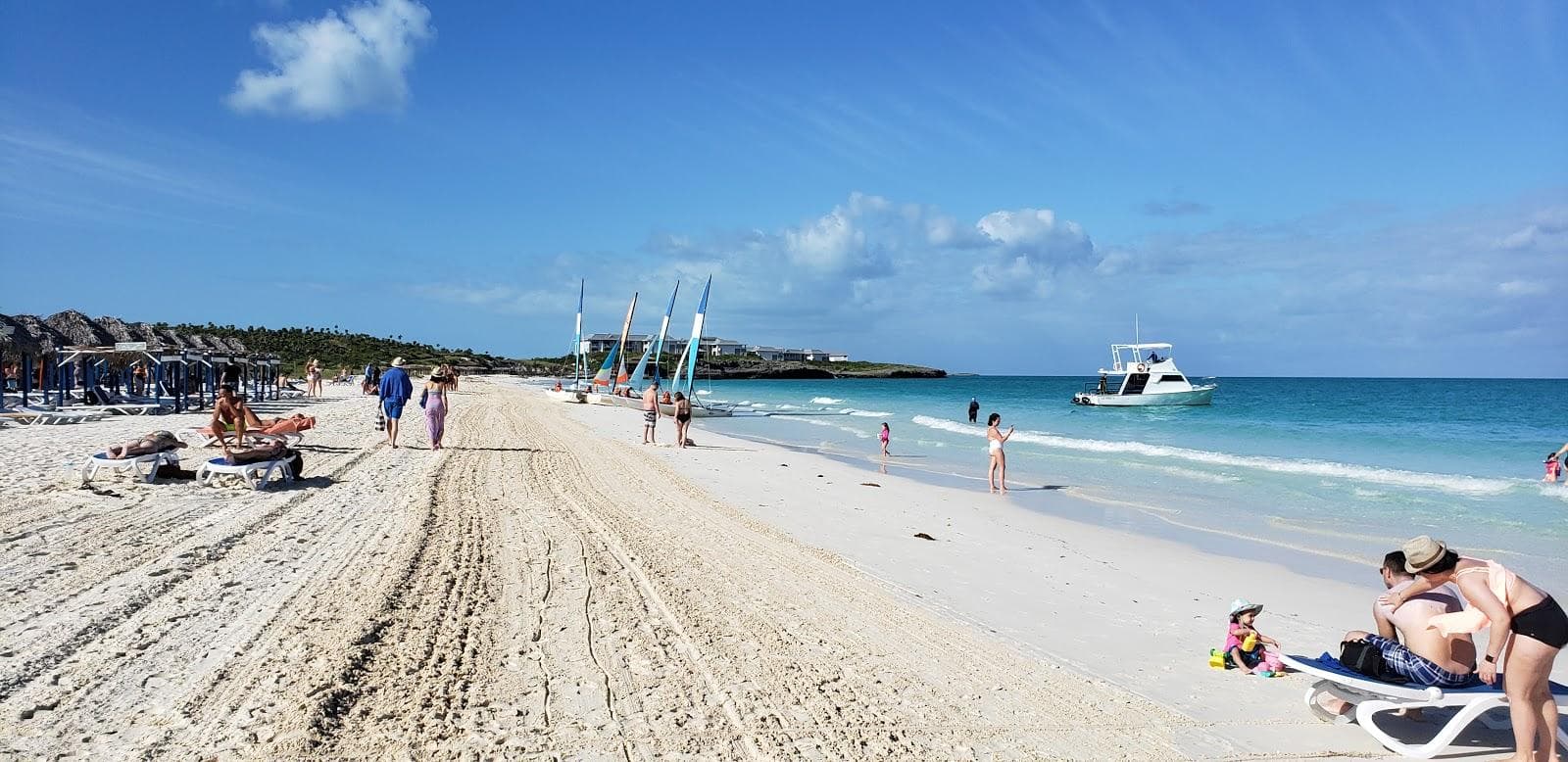 Pilar beach