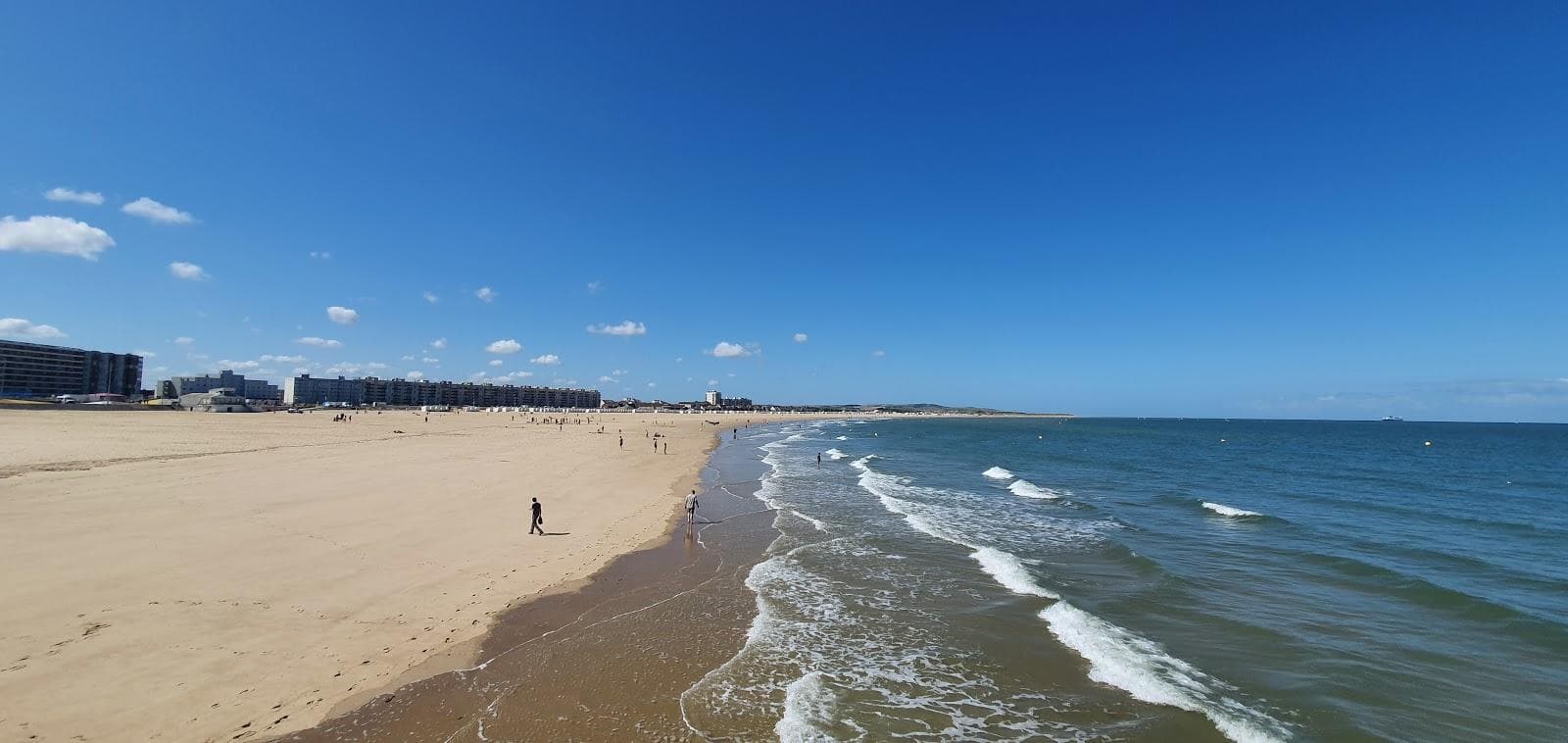 Calais Beach
