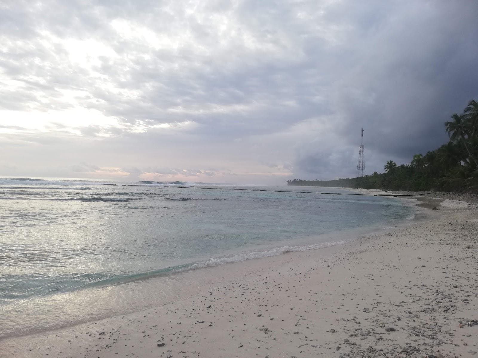 Maaneyre Athiri Beach