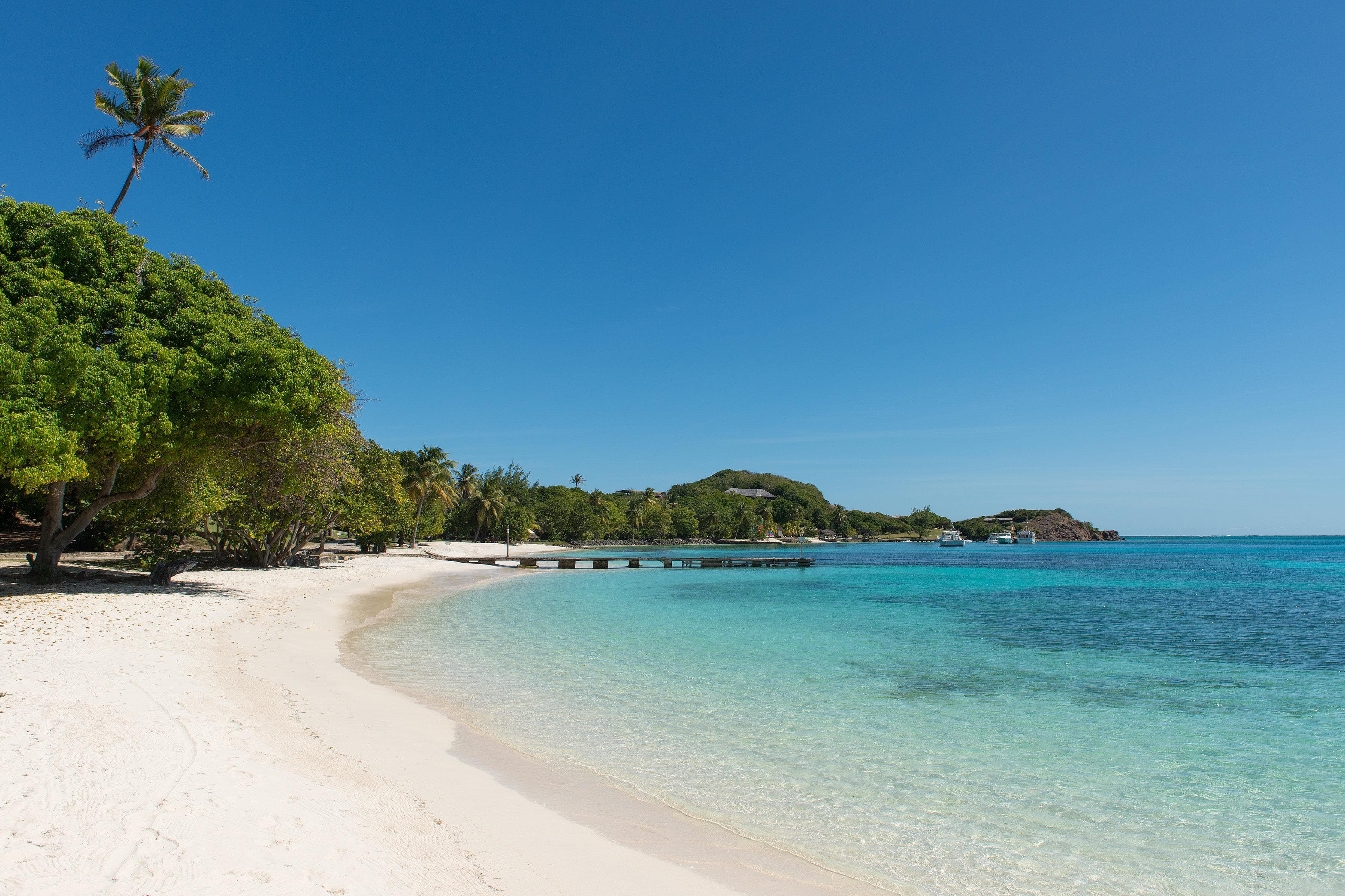 Petit Saint Vincent beach