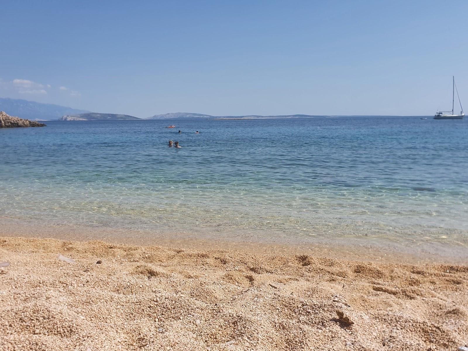 Oprna Bay beach
