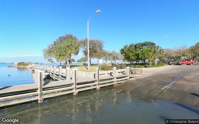 Centennial Park - 10th St Boat Ramp