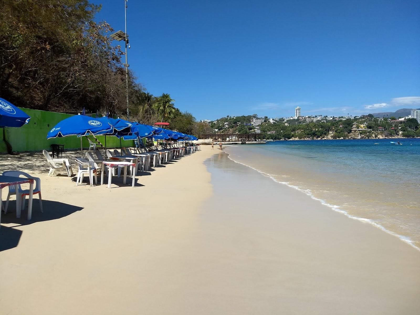 Roqueta beach