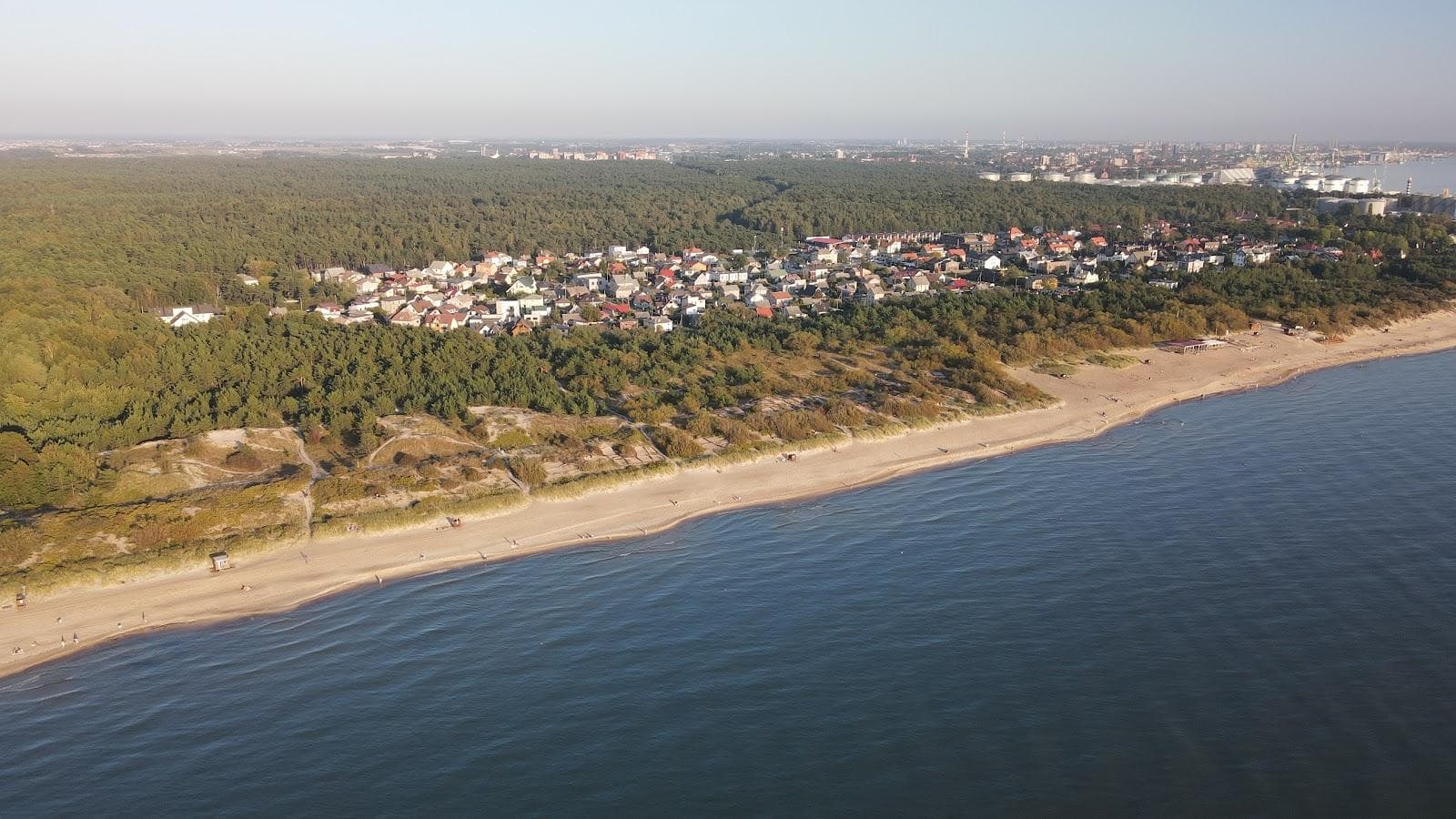 Melnrage Beach
