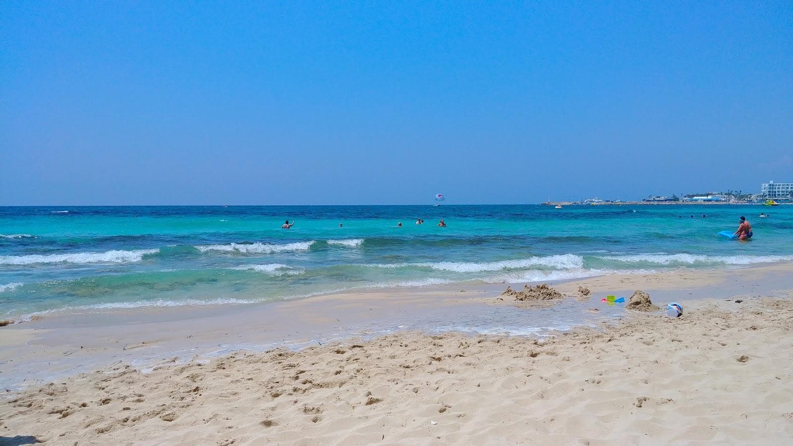 Glyki Nero beach