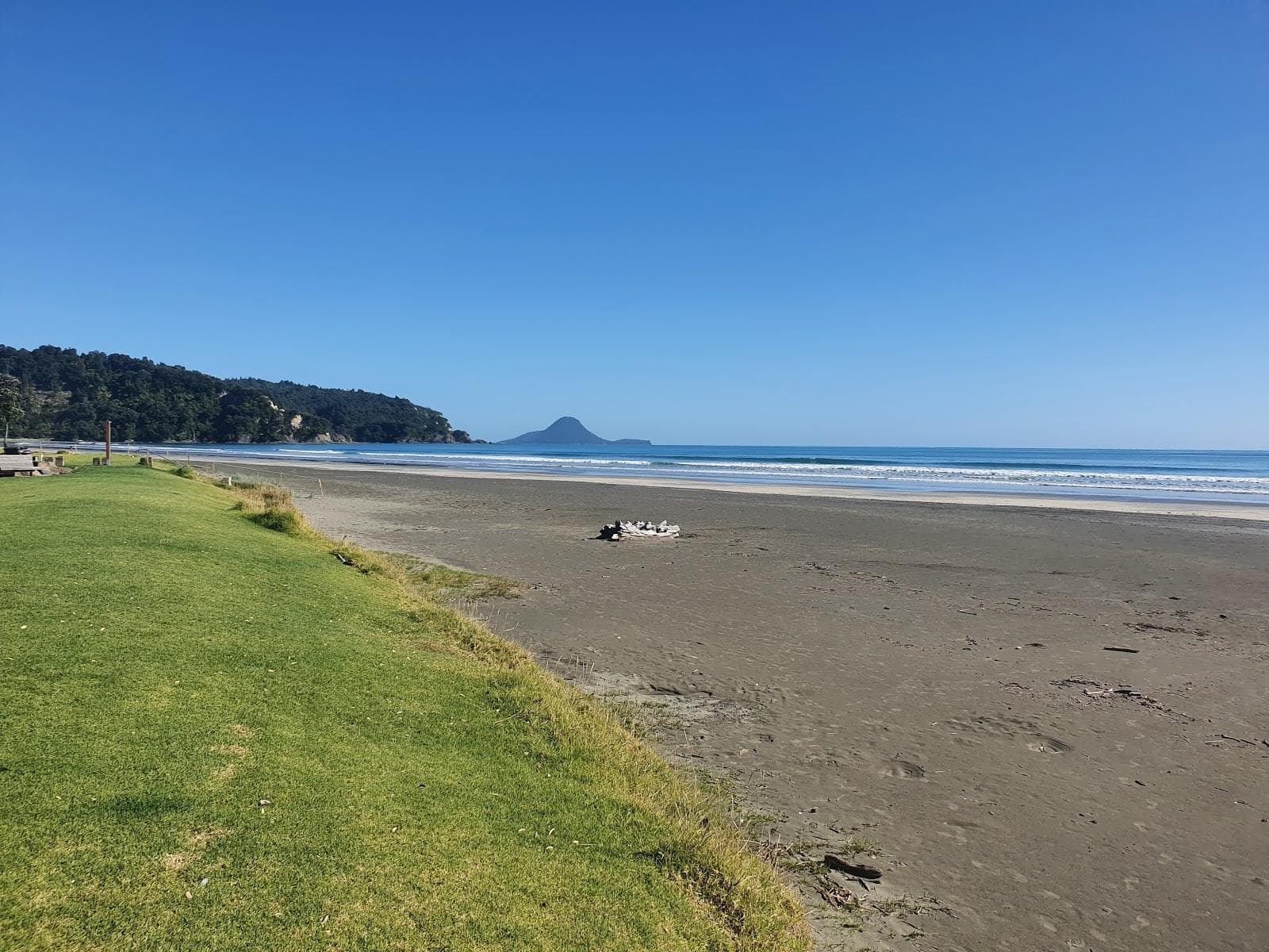 Wharekura Beach