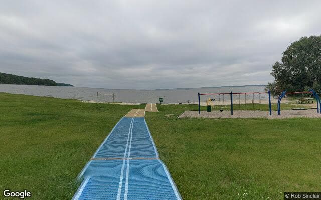 Grindstone Park Beach
